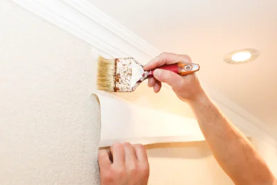 Pose de papier peint à Amelécourt — revêtements muraux et toiles de verre
